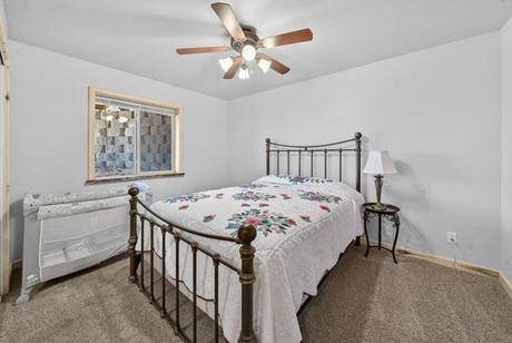 Lower bedroom