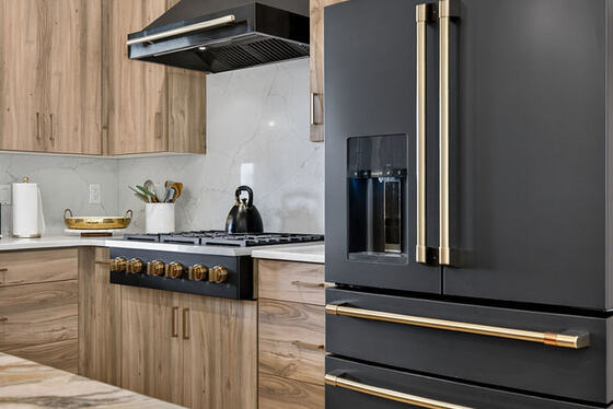 Range wall and pantry